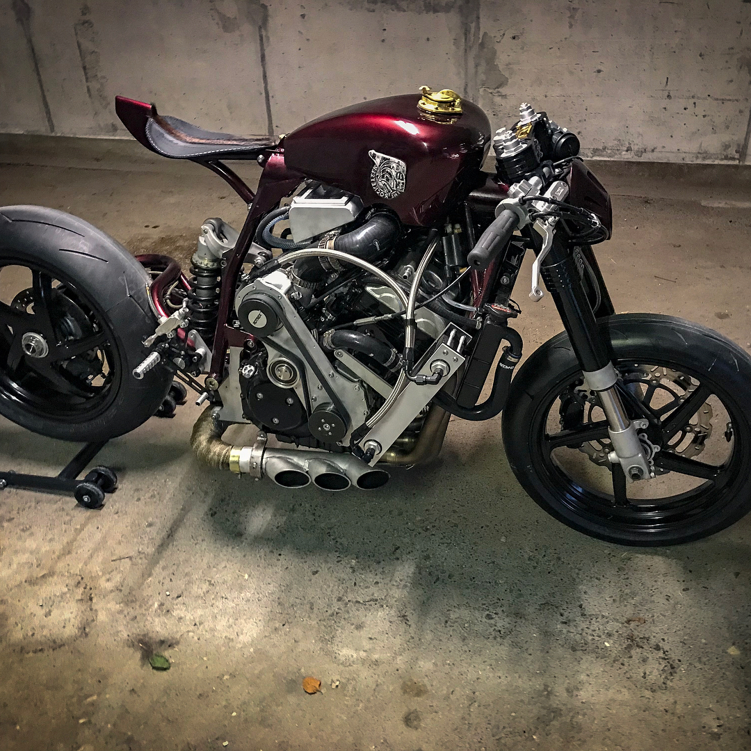 Кастом байк 900rr