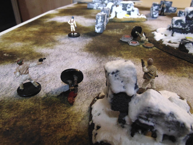 Rebels Approach the Objectives...