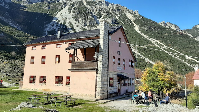 sentiero dei grandi alberi recoaro mille