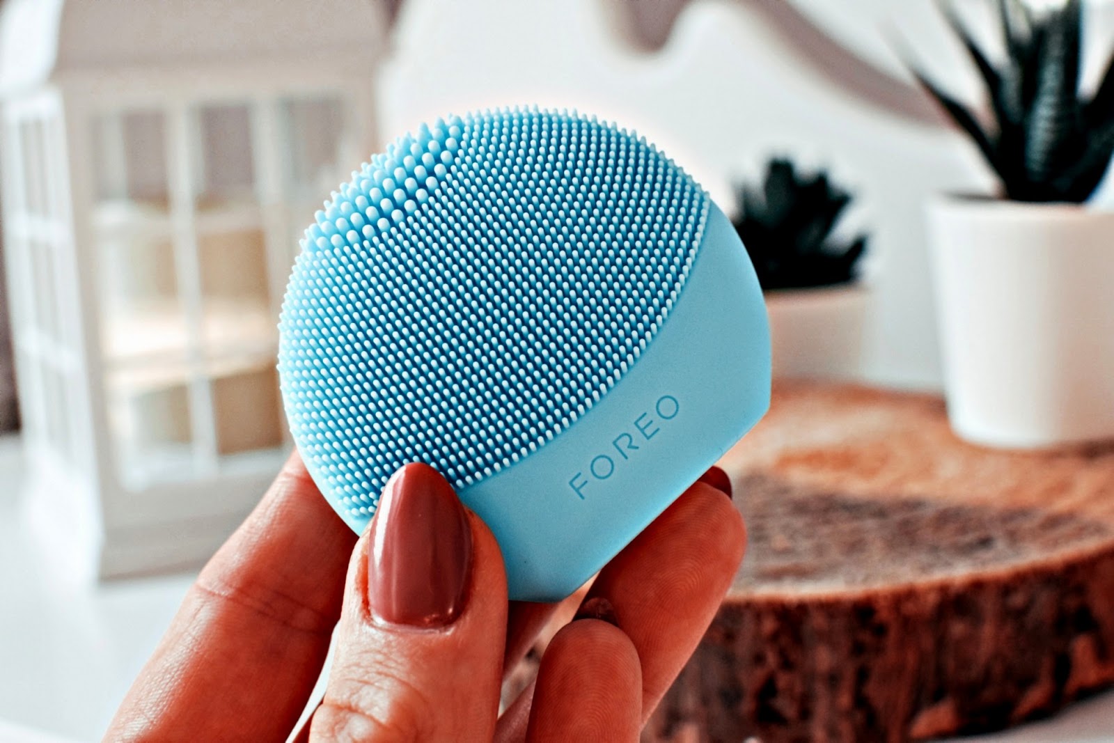 Oczyszczanie skóry z FOREO Luna™ Play Plus moja opinia