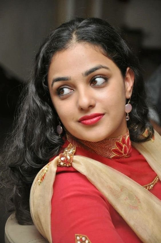 Nithya Menon Bold And Hot Hd Quality Images And Wall Papers Celebrity Images