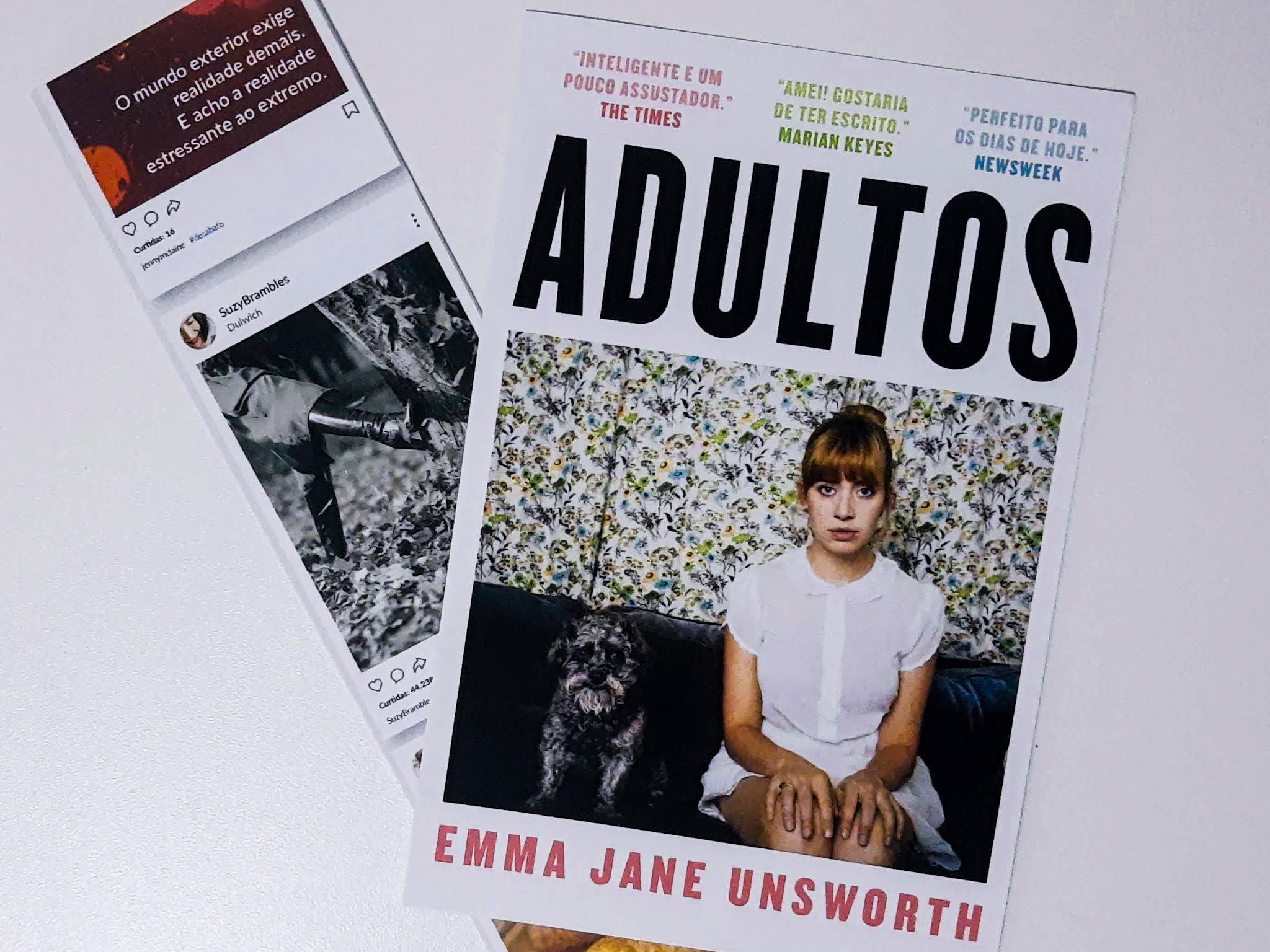 Adultos Emma Jane Unsworth