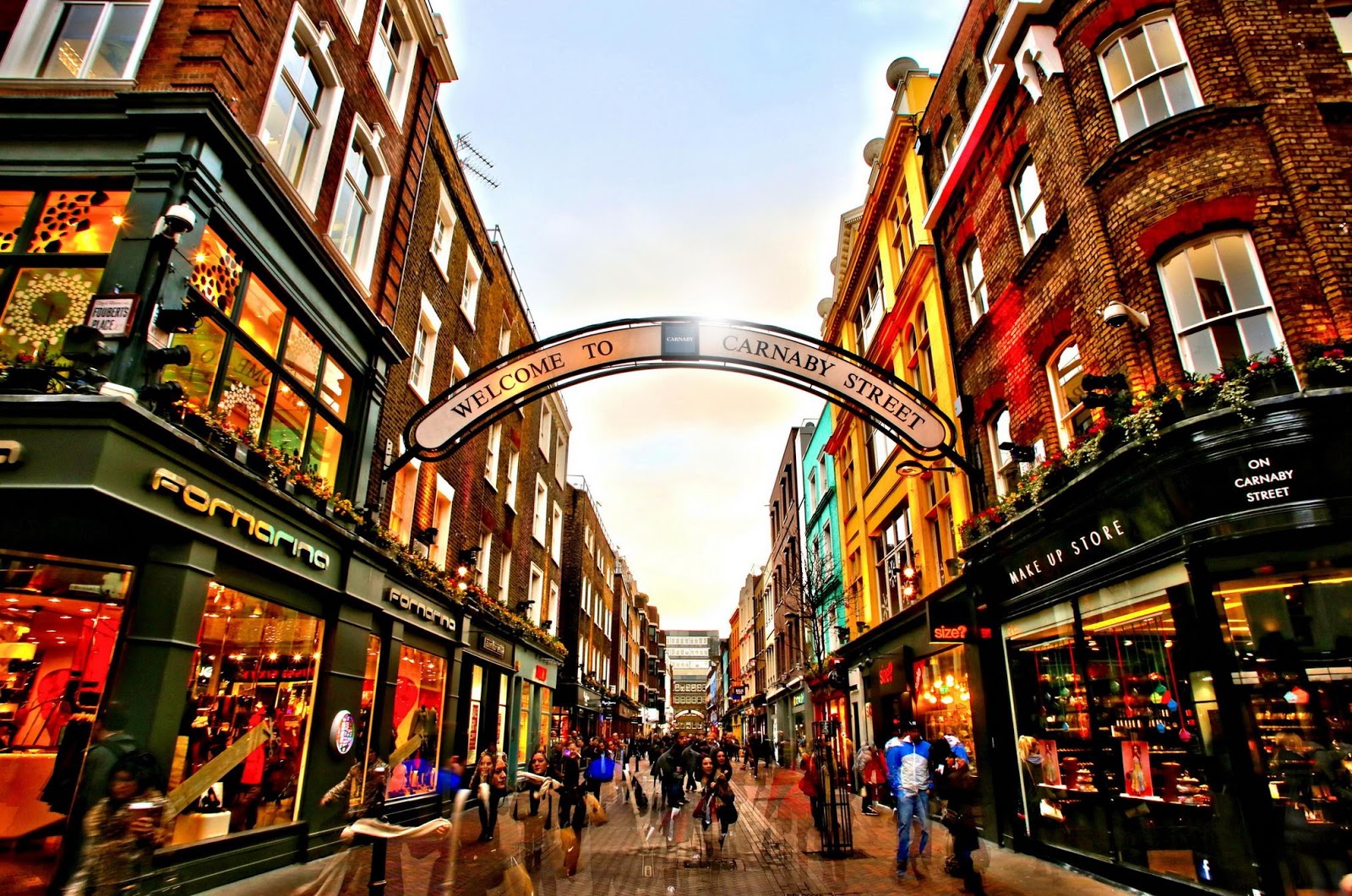 11 LUGARES PARA IR DE COMPRAS EN LONDRES