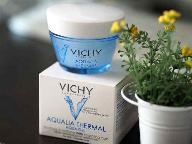 Kem dưỡng ẩm Vichy cho da dầu Aqualia Thermal Water Gel