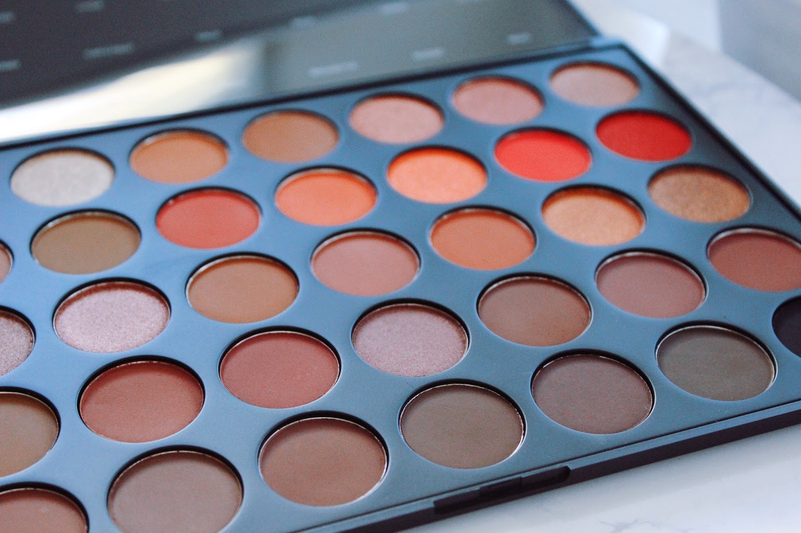 Morphe 35O2 "Second Nature" Palette Swatches The Ra