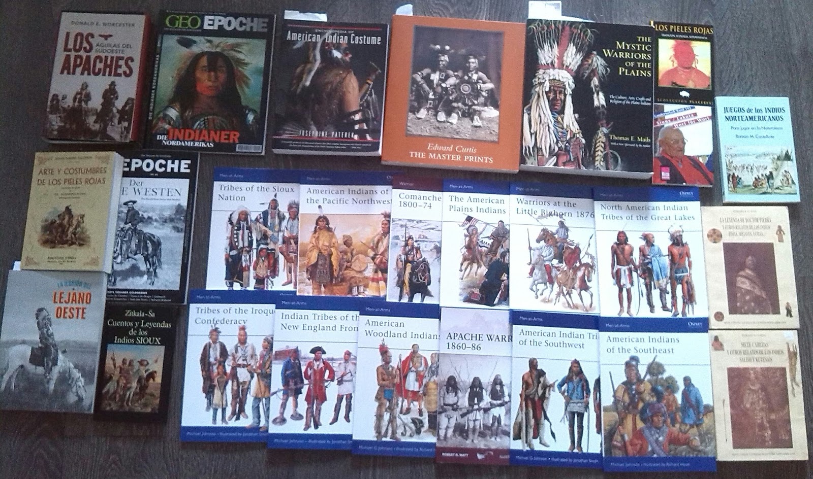 Clearco Miniatures My L´il Library