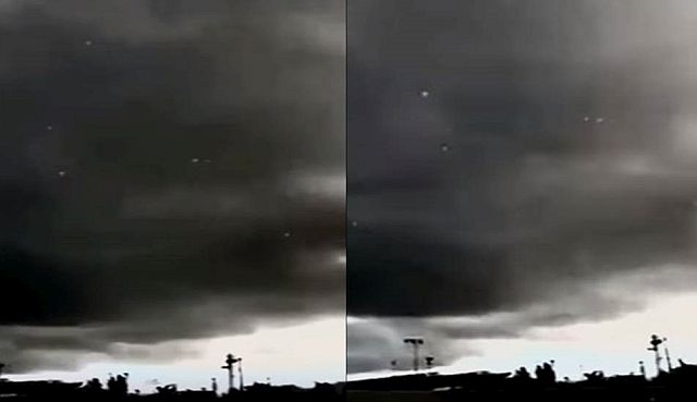 UFO News ~ UFOs over Mexico filmed one day before the Earthquake plus MORE Cluster%2BUFOs%2B%2BUS%2BMexico%2Bborder