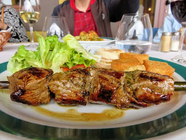 Madeira Food: Espetada (Madeiran Beef Skewers)