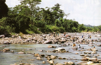 sungai”