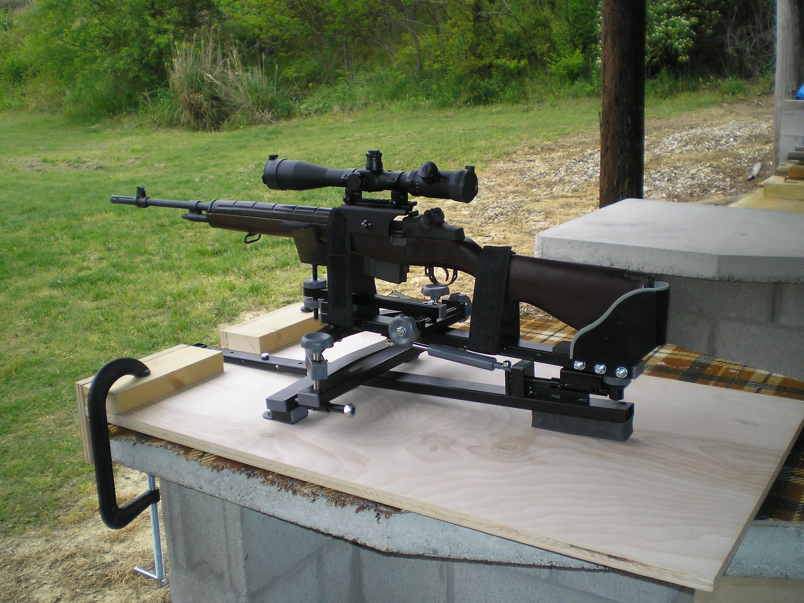 Самодельный станок для пристрелки по цене его запчастей!