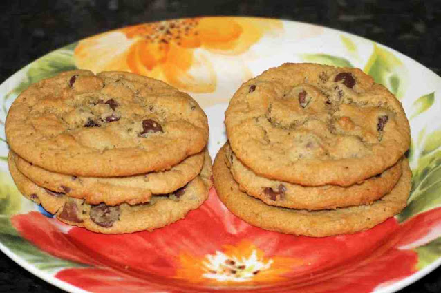 Peanut Butter Chocolate Chip Cookies