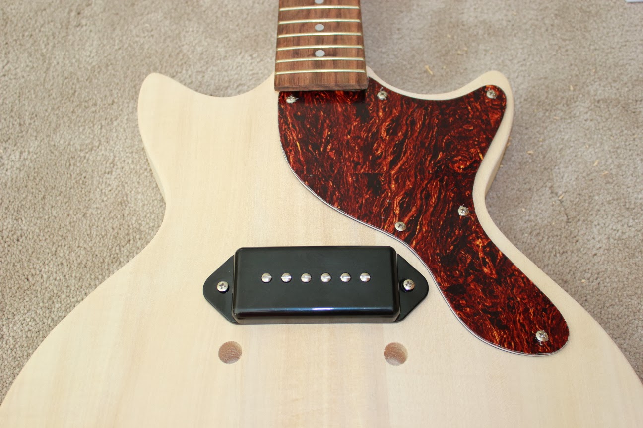 Guitar Kit Builder Les Paul Jnr Double Cut Custom Pickguard