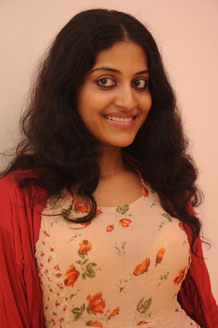 Tamil Actress Kavitha Nair Latest Image Gallery 35