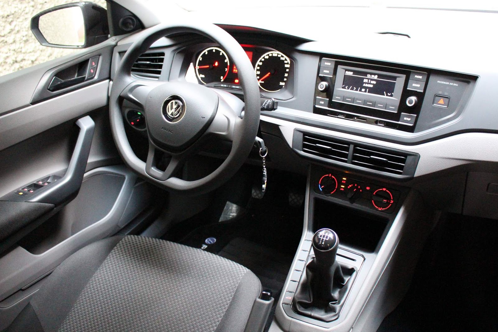 polo 1.0 completo 2018