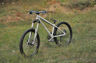 NS Bitch + Rock Shox Totem Solo Air