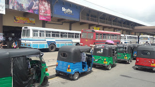 Tuk-tuk hiring place in Matara bus station