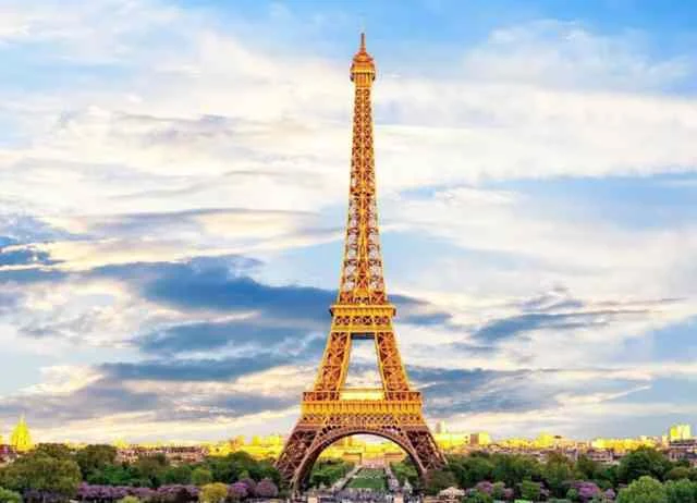 أهم المعلومات و الاماكن السياحية في فرنسا 2021