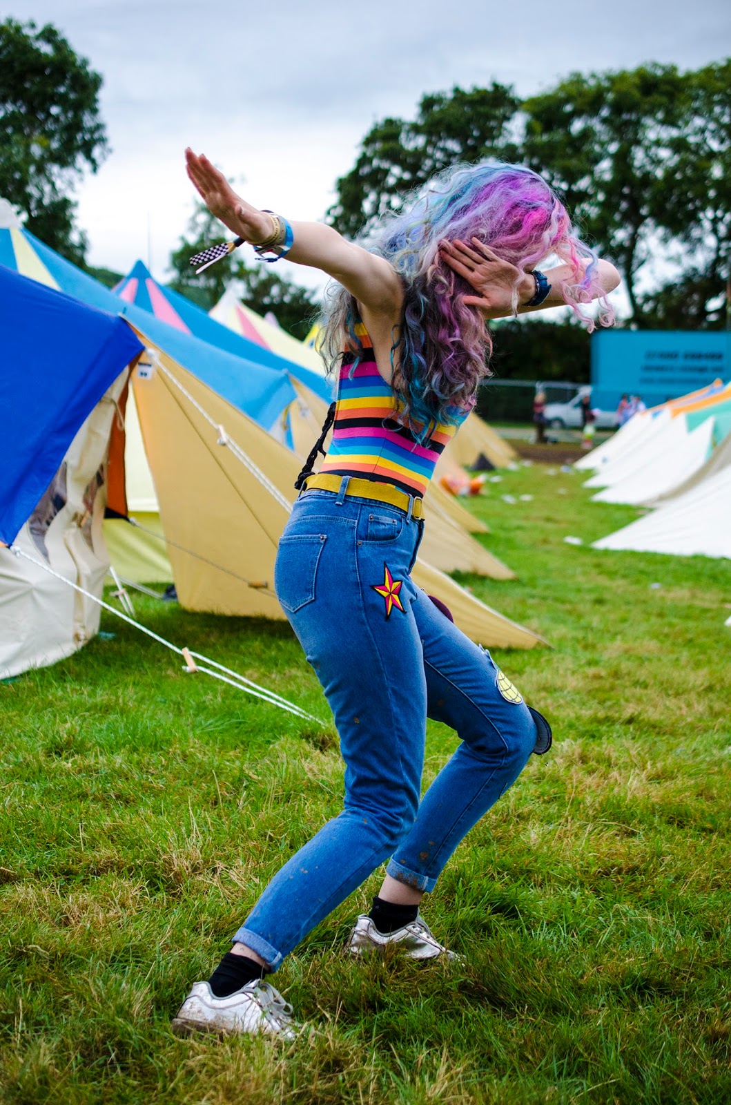 Stephi LaReine Bestival Rainbow Blogger