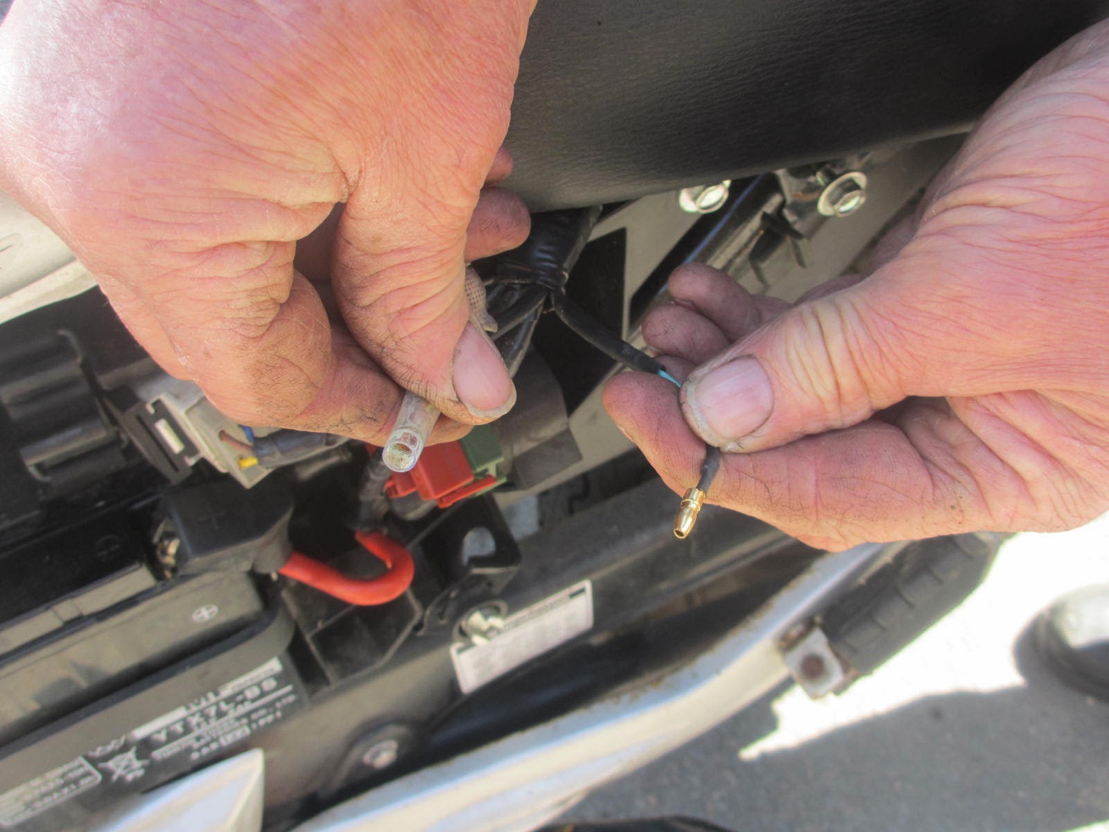 Yamaha YBR 125 Owner Blog Yamaha YBR 125 , Yamaha FI diagnostics Tool