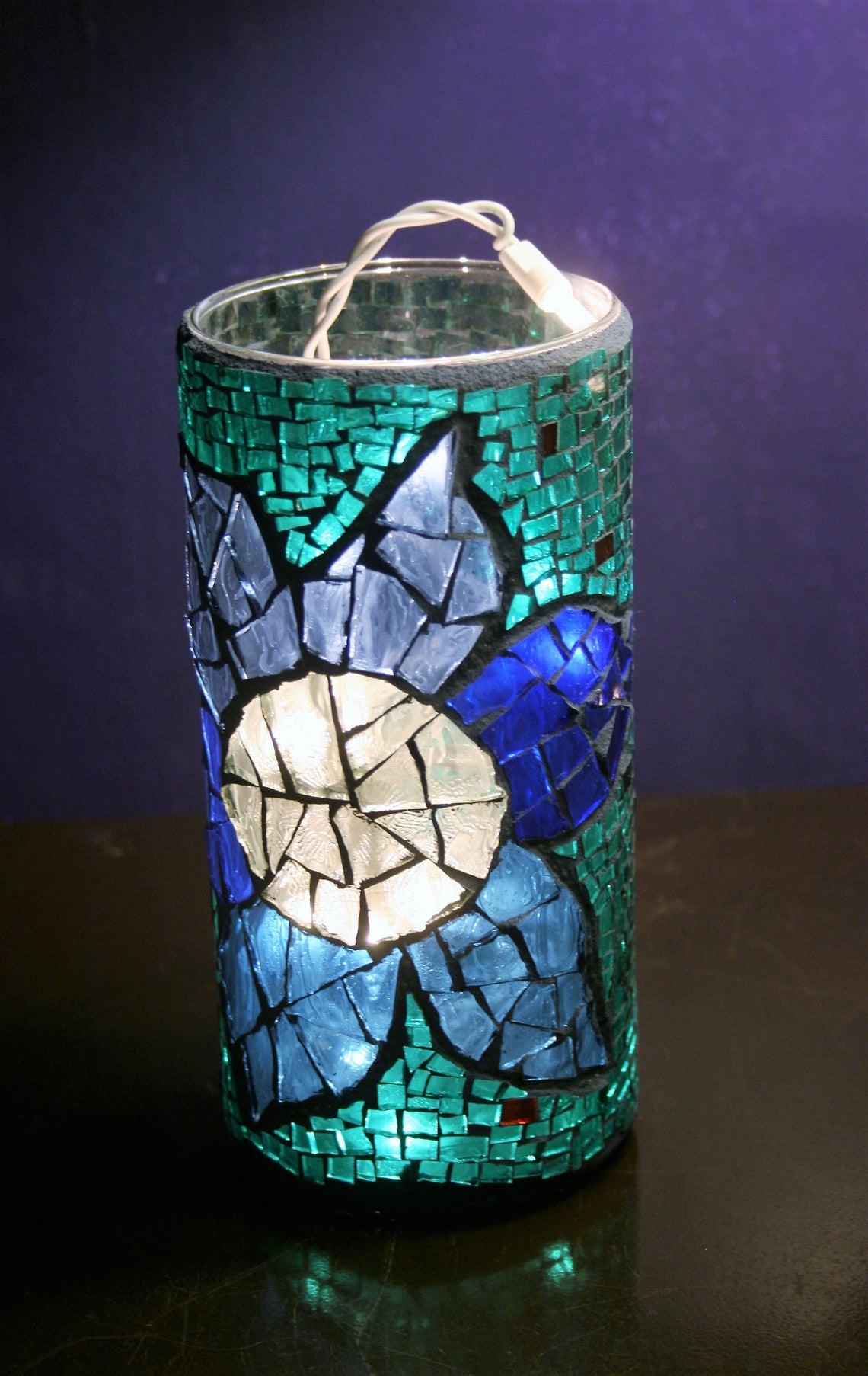 Art By Earth Mother Mosaics Mosaic Monday Lotus Flower Vase