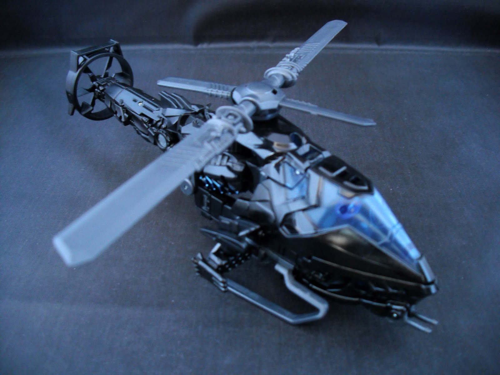 The HEXdidn't... TransFormers Collection Blog Studio Series 45 Drift (Helicopter)
