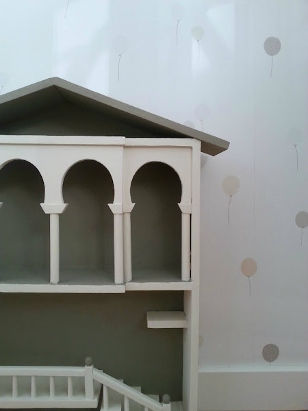 Casita colgante con chalk paint