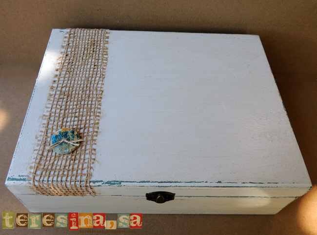 Joyero madera decorado