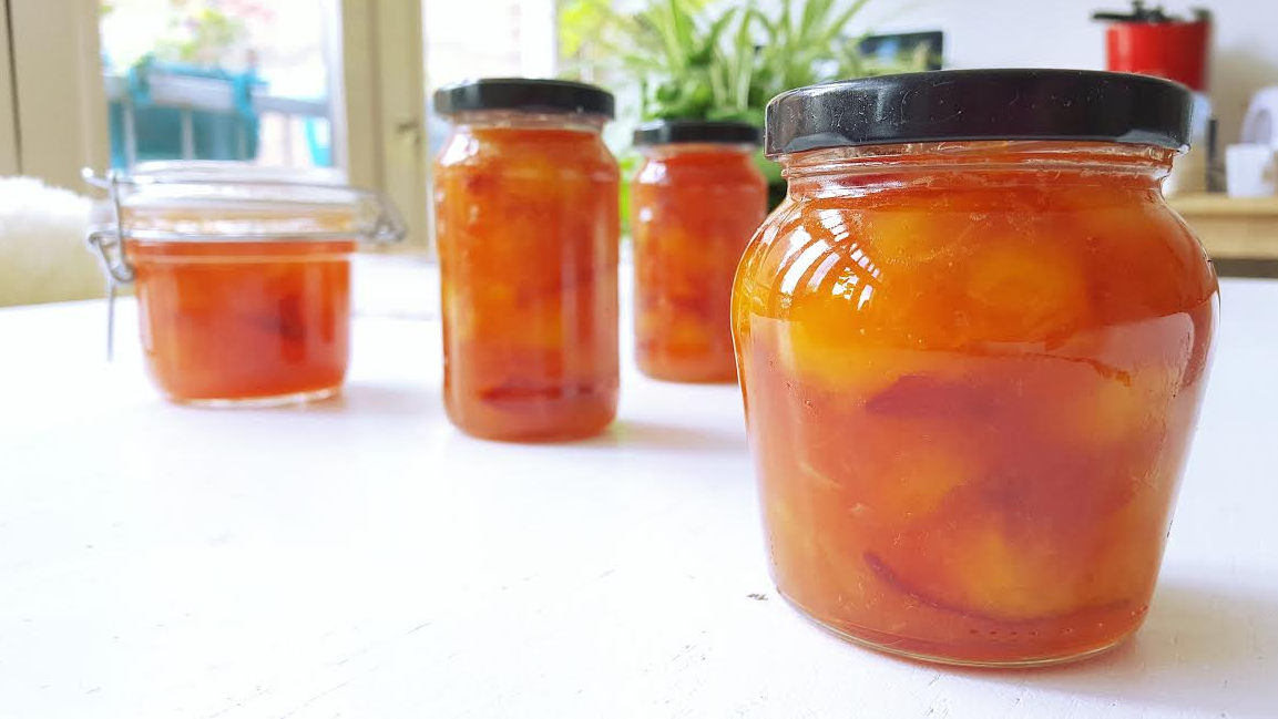 Nectarinejam met gember en vanille