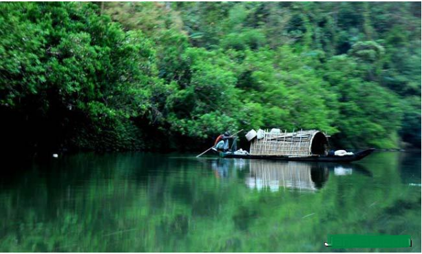 During the rainy season, visit the green hills of Bandarban