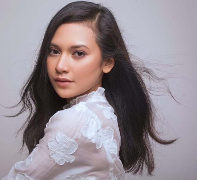 Fakta, Foto Profil Indah Permatasari Pacar Arie Kriting Yang Mendadak