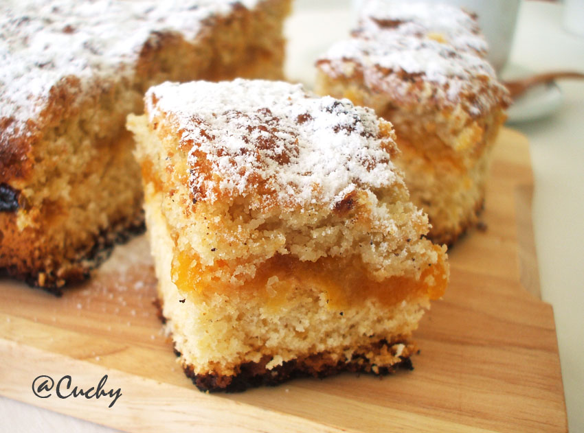 Bizcocho de albaricoque y coco