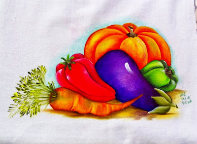 pintura de moranga com beringela, pimentão e cenoura