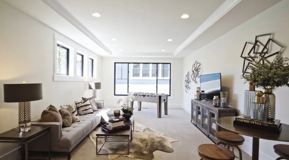 47 Interior Design Photos vs. 9988 NE 26th St, Bellevue, WA Luxury Home Tour
