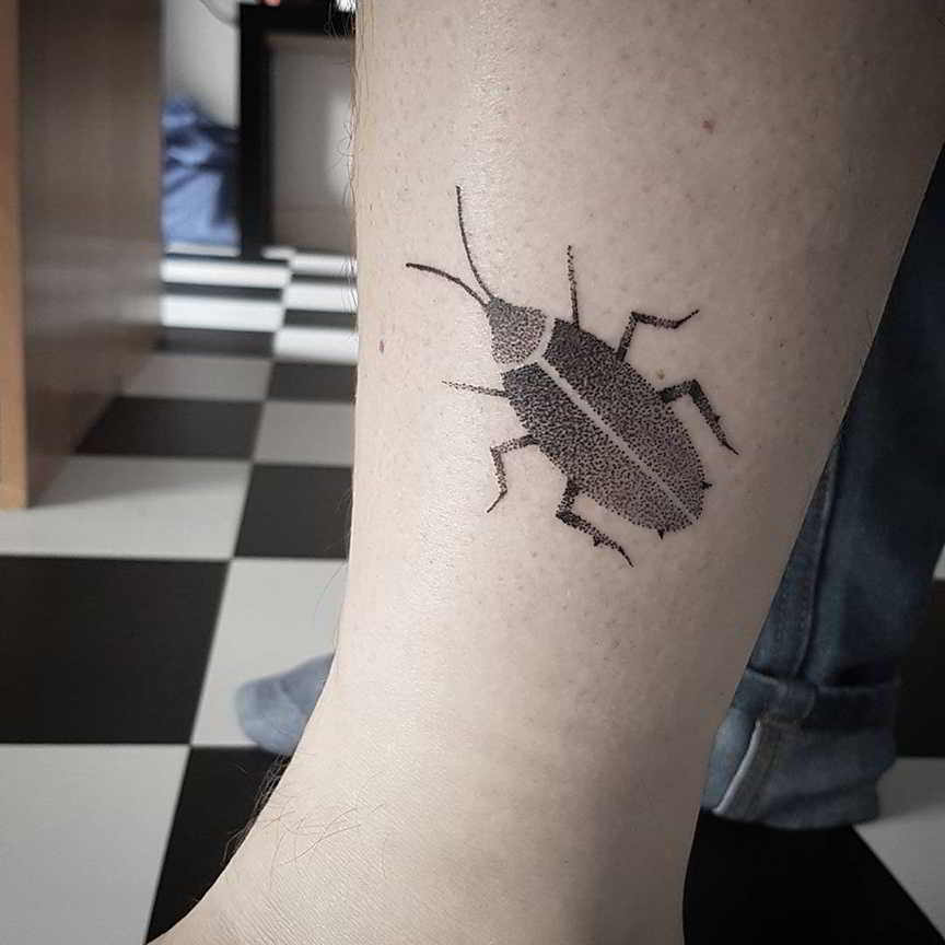 Un Tatuaje de Cucaracha