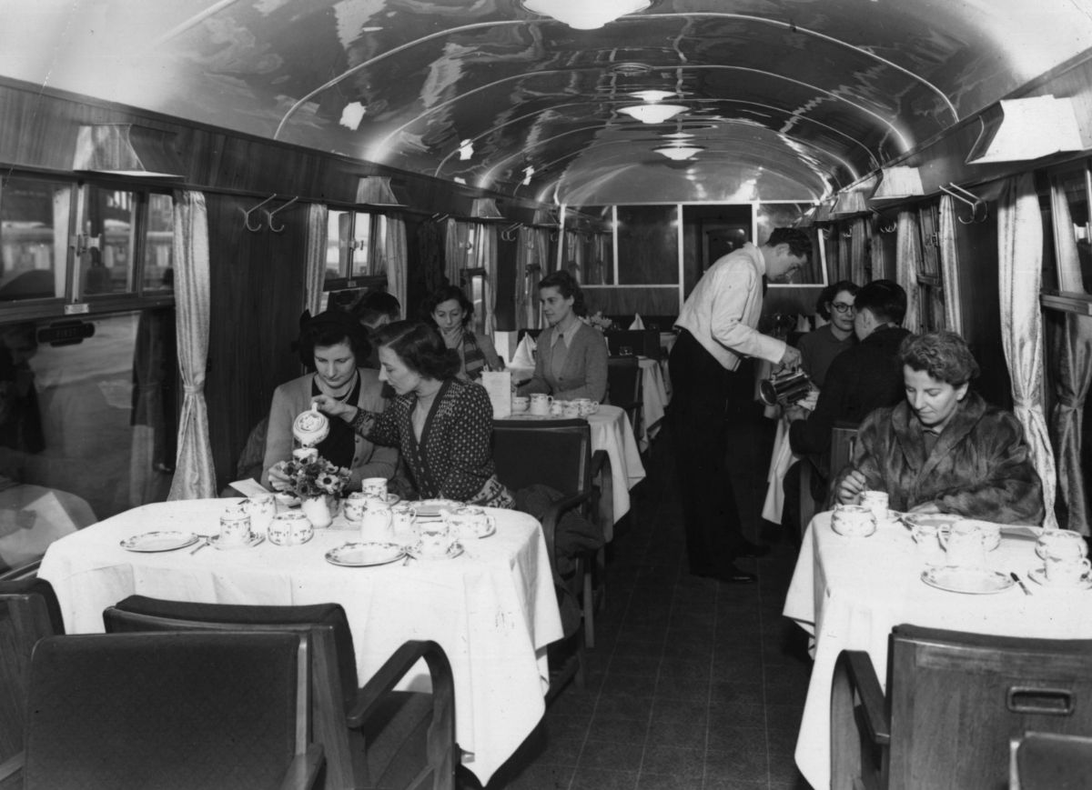 train travel 1940s