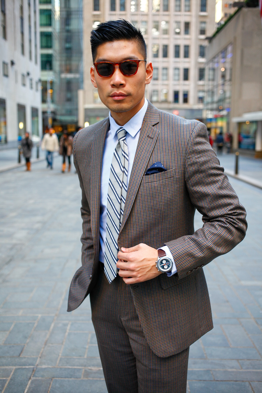 Bar III Wear To Work: Suit & Tie — LEVITATE STYLE