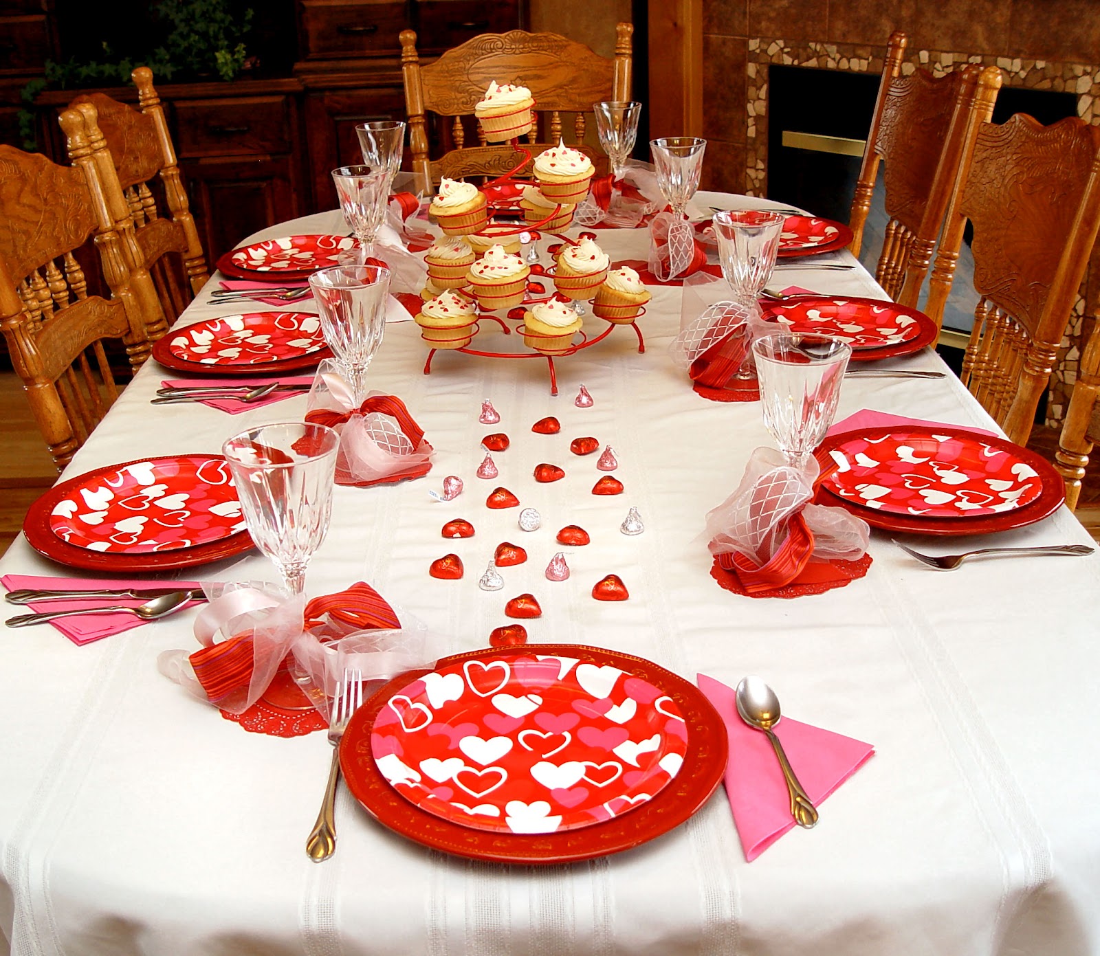 Family Valentines Dinner Idea and How To Make A Junk Bow