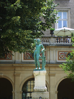 androgyne, Apollon, jean baptiste vietty, Lyon, musée des beaux arts de Lyon, Sculptures, Voyage par Lyon, 