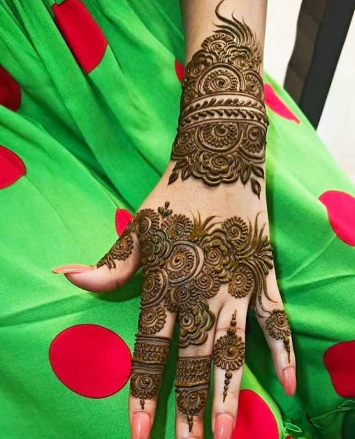 Mehndi Design Images For The New Year