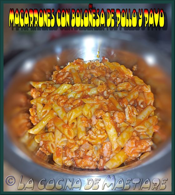 macarrones%2Bcon%2Bbolo%25C3%25B1esa%2Bde%2Bpollo%2By%2Bpavo.jpg