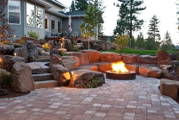 Perfect Backyard Design With lovely Patio - Decor Units