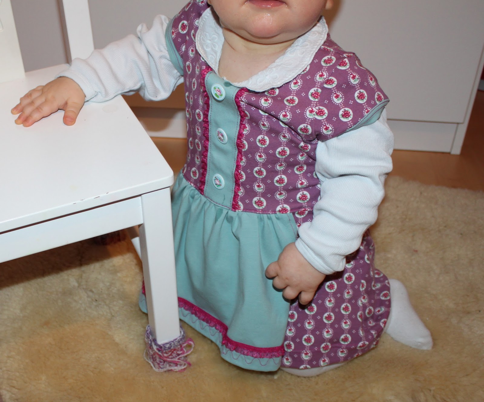 Sewing Galaxy Mein Dirndl