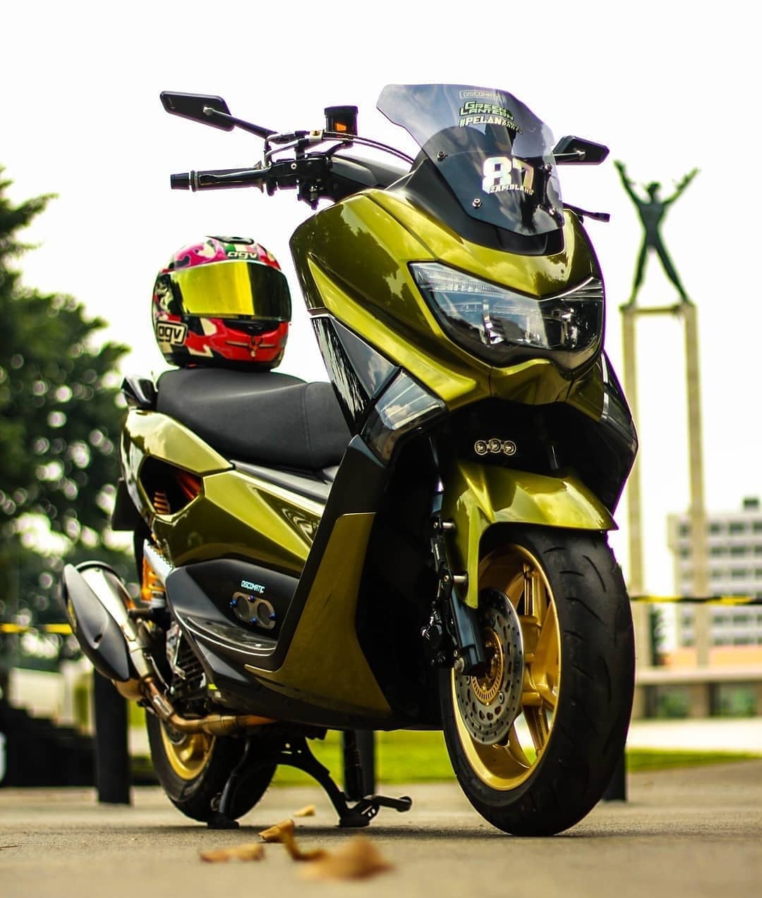 Modifikasi Nmax Warna Kuning Polos, Original, Doff, Metalik, Candy