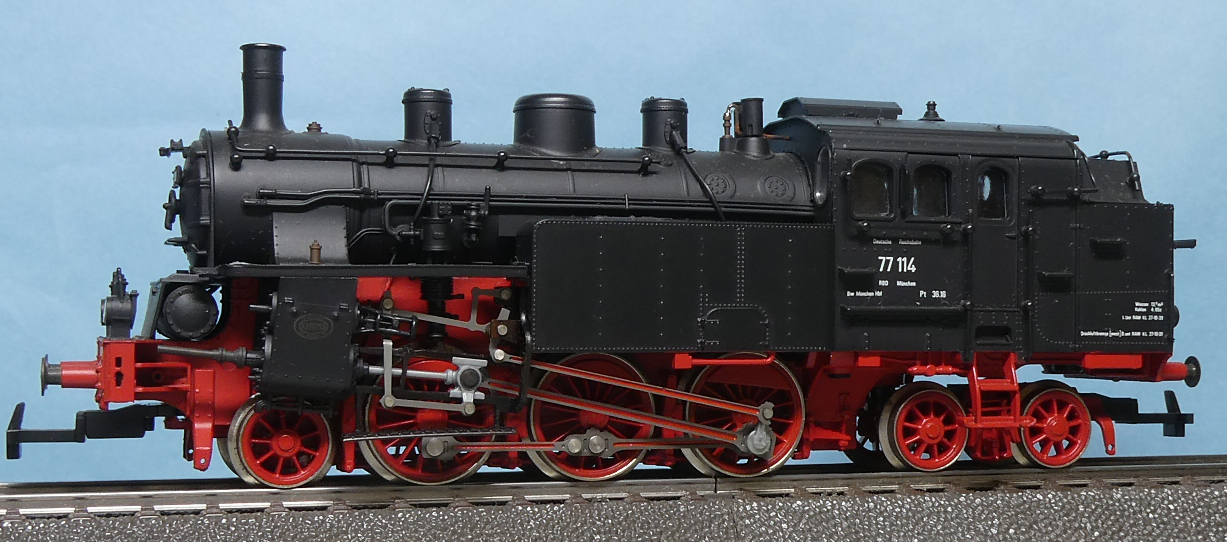 ドイツ国鉄 DRG BR 77.0-1 旅客用タンク式蒸気機関車 114号機