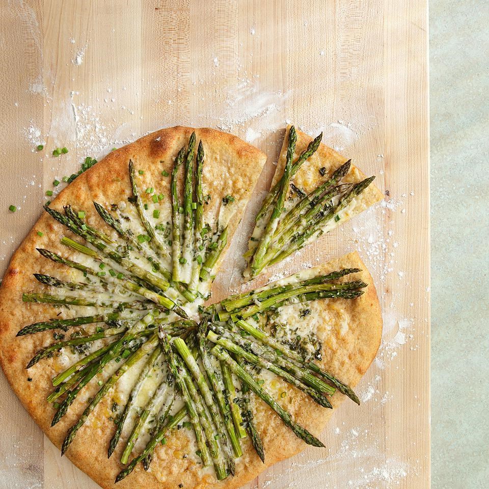 Linda's Voice Asparagus Pizza Recipe