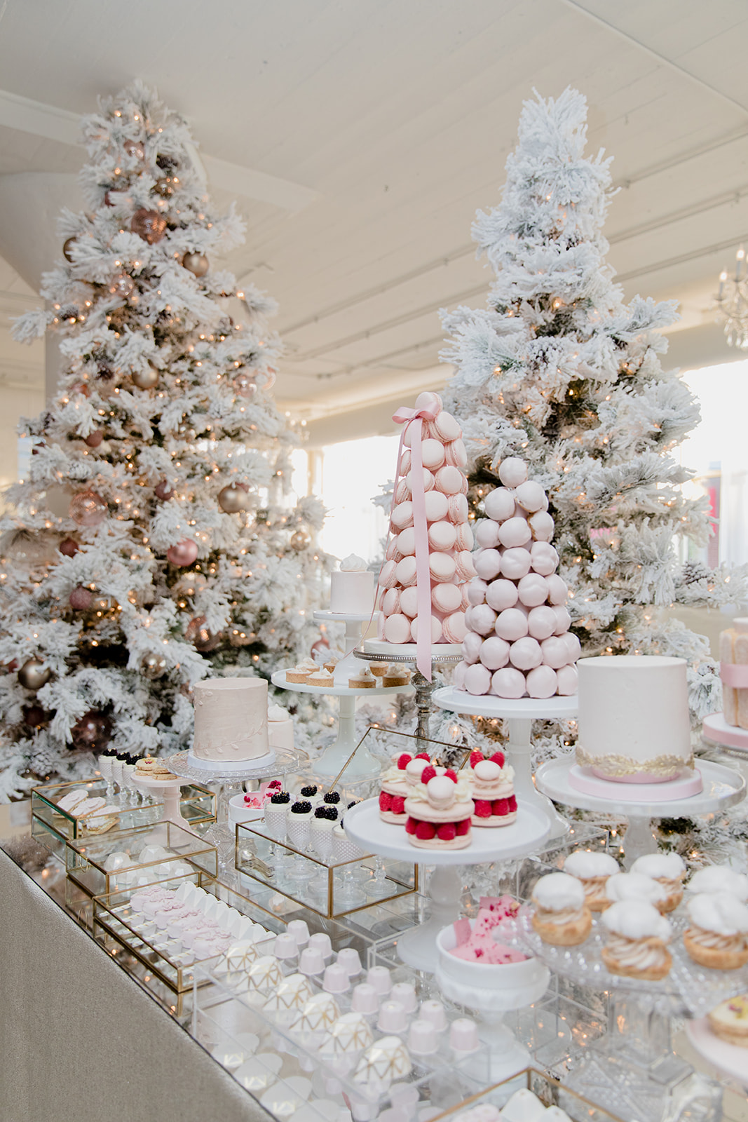 Christmas Food Gifts For Every Foodie You Know {Christmas Shopping