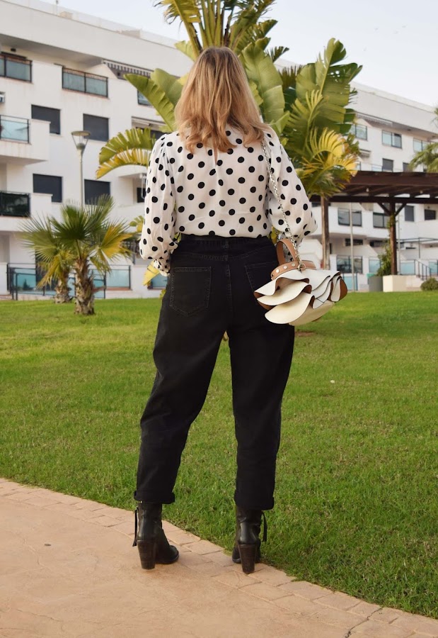 look_con_Lunares_y_Slouchy_otoño