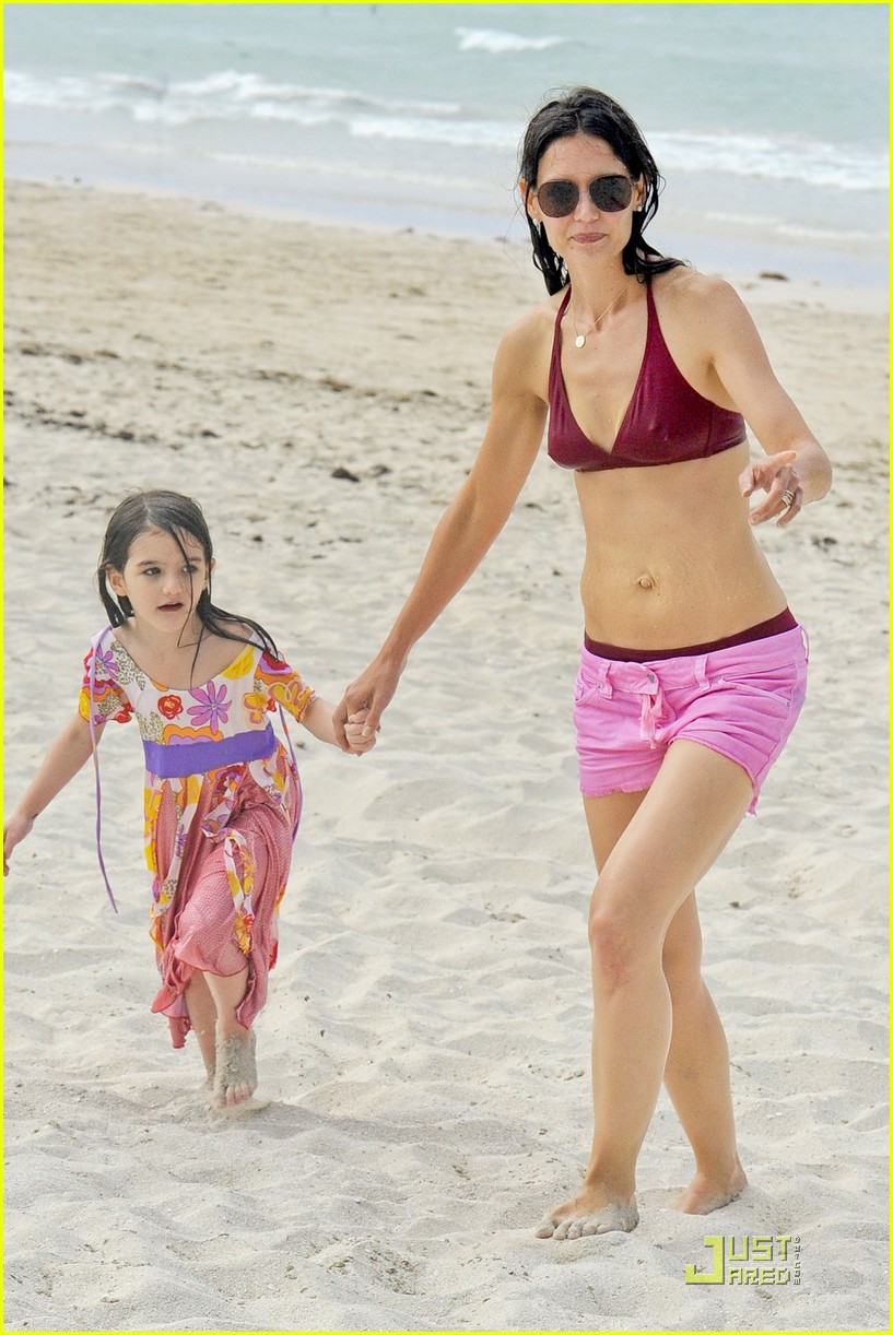 Miniature celebrity!: SURI CRUISE