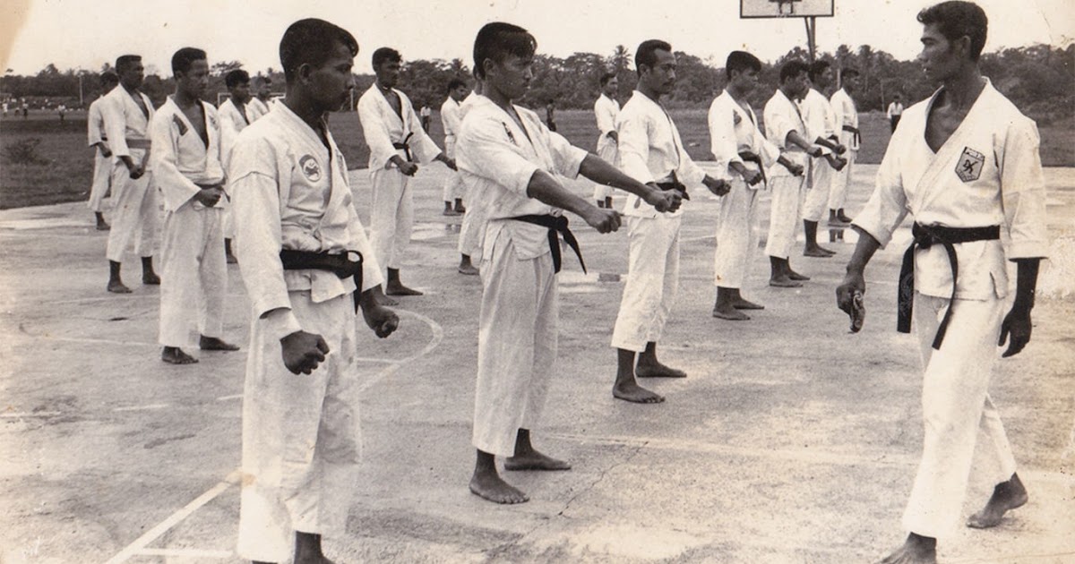 Asal Usul Silat Sejarah Pencak Silat Unsur Pencak Silat Teknik Dalam Pencak Silat Dan Jurus Pencak Silat Lengkap Ilmuips My Id Materi Belajar Gratis