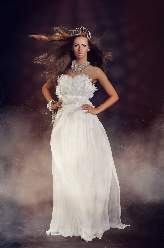 Amy Willerton Nikoleta Jovanovic Miss Montenegro Universe 2013